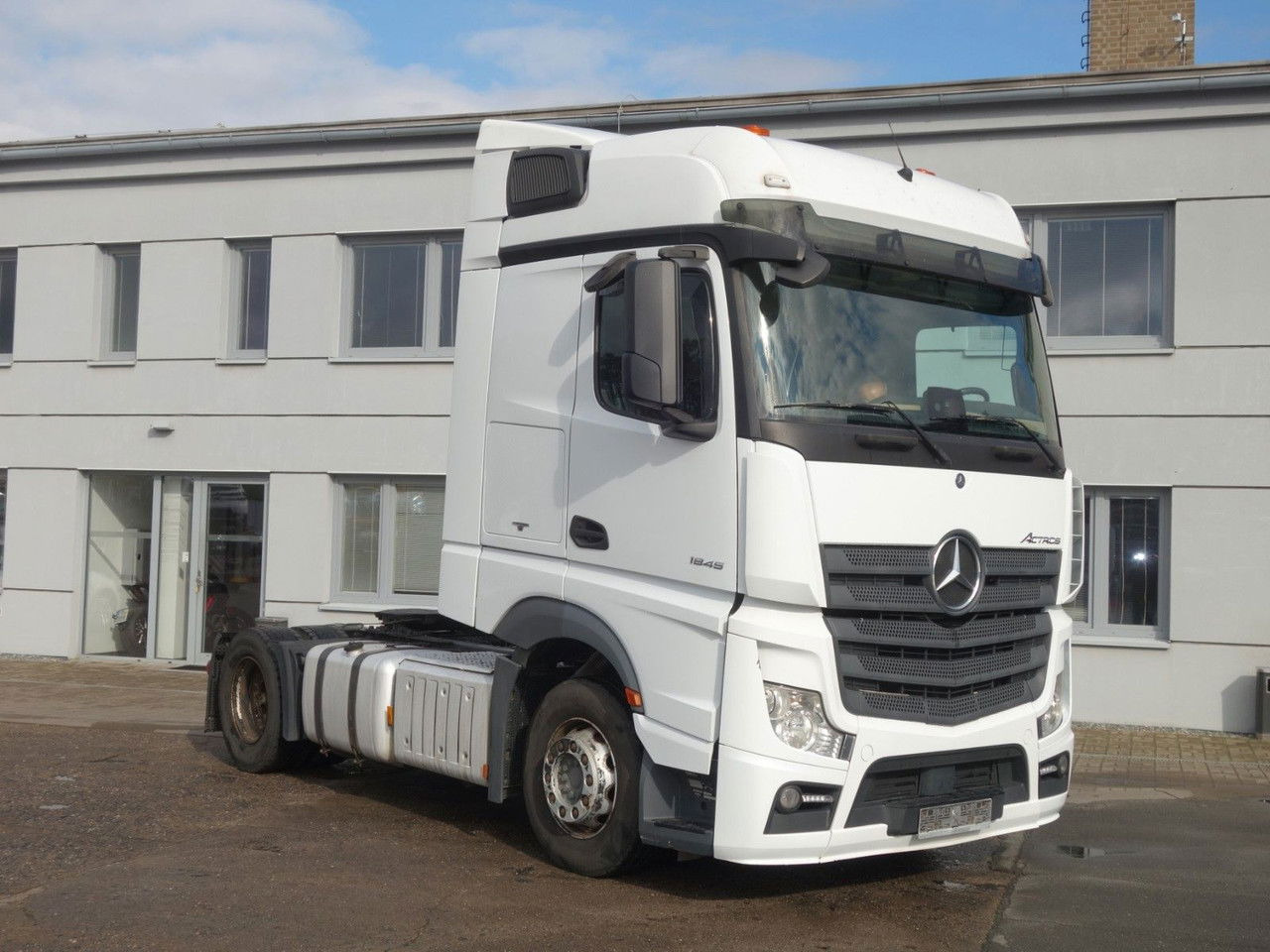 Mercedes-Benz Actros 1845 LS SD, Giga Space - Trekker: afbeelding 2 Mercedes-Benz Actros 1845 LS SD, Giga Space - Trekker: afbeelding 2