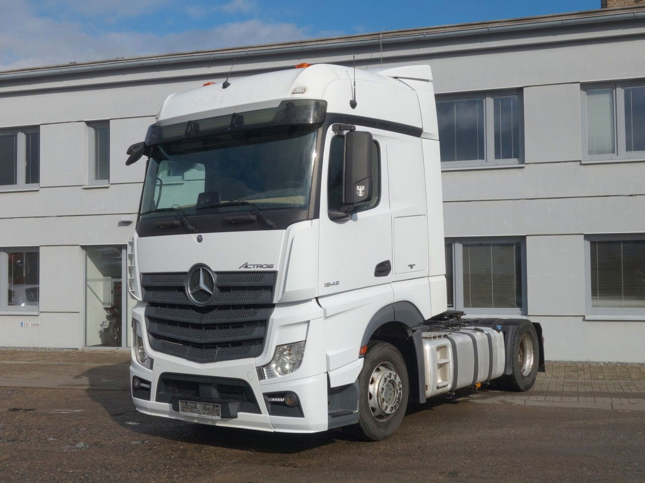 Mercedes-Benz Actros 1845 LS SD, Giga Space - Trekker: afbeelding 1 Mercedes-Benz Actros 1845 LS SD, Giga Space - Trekker: afbeelding 1
