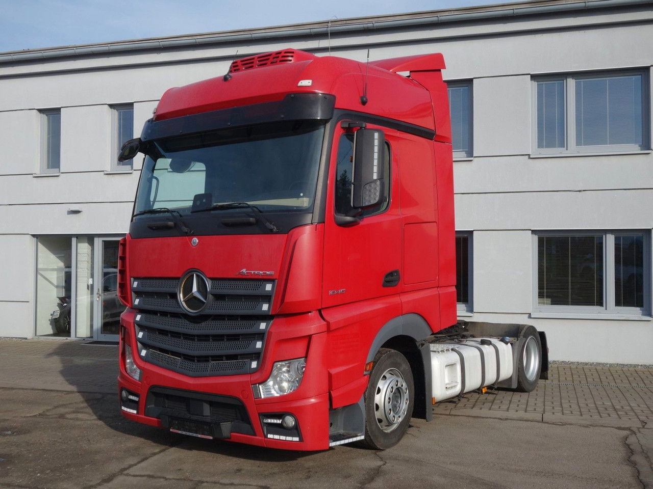 Mercedes-Benz Actros 1845 Lsnrl, Lowdeck, Standklima, 2 Stk. - Trekker: afbeelding 1 Mercedes-Benz Actros 1845 Lsnrl, Lowdeck, Standklima, 2 Stk. - Trekker: afbeelding 1