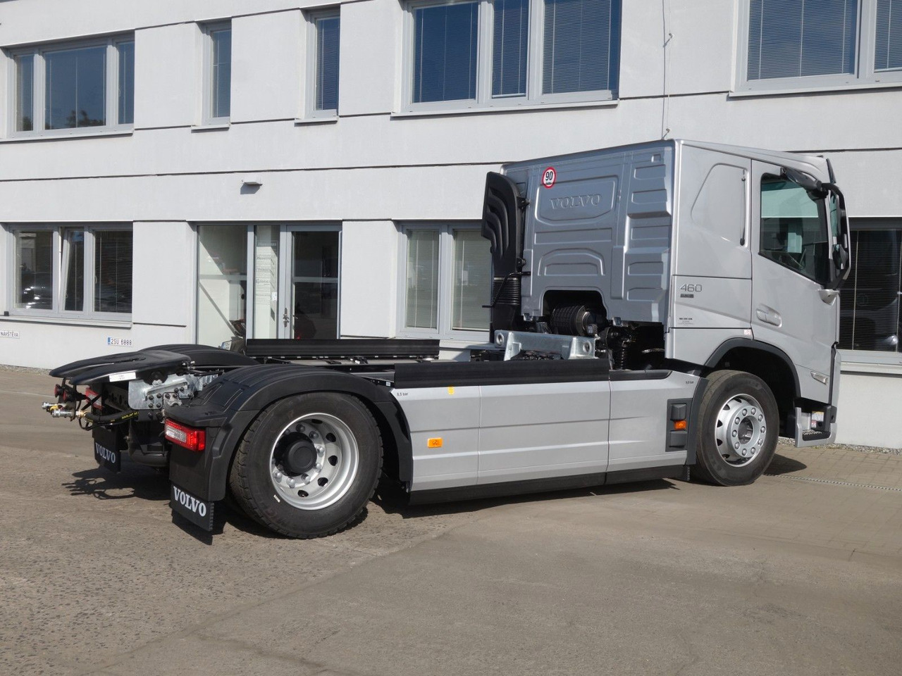 Volvo FM 13, 460 PS, Retarder, fur Euro Lohr, Neue Volvo FM 13, 460 PS, Retarder, fur Euro Lohr, Neue - Autovrachtwagen vrachtwagen: afbeelding 4 Volvo FM 13, 460 PS, Retarder, fur Euro Lohr, Neue Volvo FM 13, 460 PS, Retarder, fur Euro Lohr, Neue - Autovrachtwagen vrachtwagen: afbeelding 4