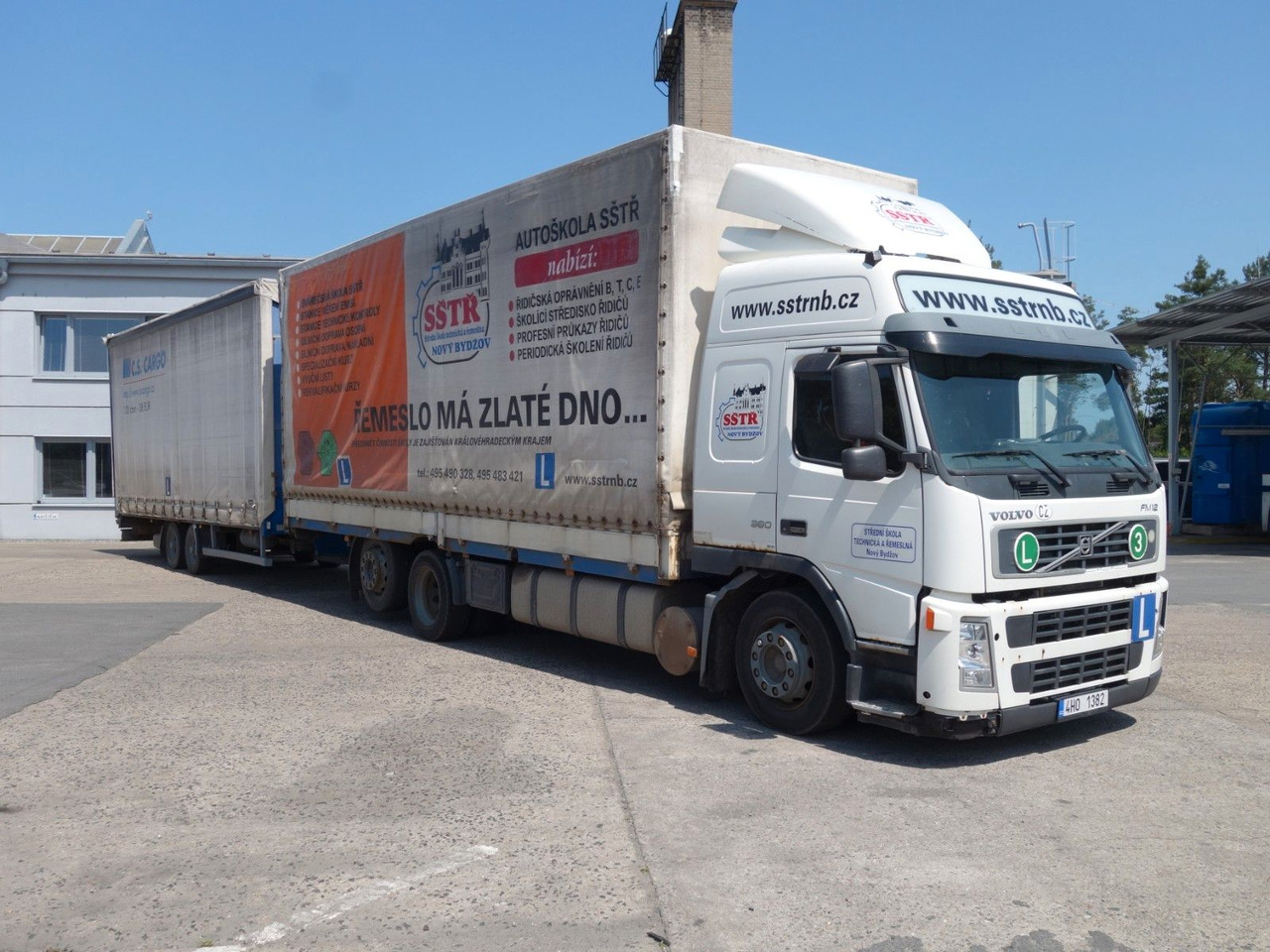 Volvo FM 380 6x2 + Panav Anhänger - Schuifzeilen vrachtwagen: afbeelding 3 Volvo FM 380 6x2 + Panav Anhänger - Schuifzeilen vrachtwagen: afbeelding 3