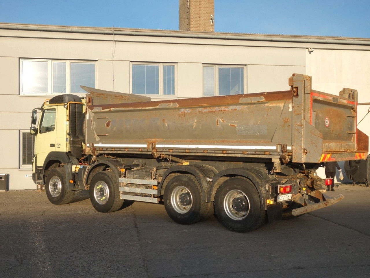 Volvo FMX 500 8X4, Dreisetenkipper, Bordmatic, Retarde - Kipper vrachtwagen: afbeelding 5 Volvo FMX 500 8X4, Dreisetenkipper, Bordmatic, Retarde - Kipper vrachtwagen: afbeelding 5