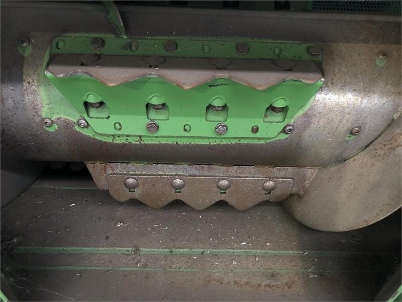 Krone EasyFlow 300S - Hooi-/ Voedermachine: afbeelding 5 Krone EasyFlow 300S - Hooi-/ Voedermachine: afbeelding 5