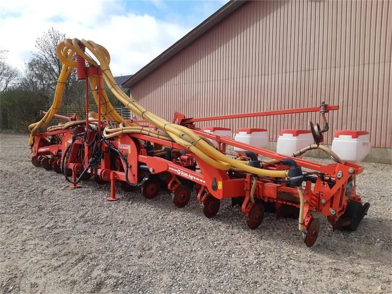 Maschio Gaspardo Manta XL 12 rk med PA1 fronttank  - Zaaimachine: afbeelding 4 Maschio Gaspardo Manta XL 12 rk med PA1 fronttank  - Zaaimachine: afbeelding 4