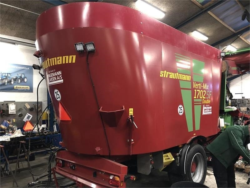 Strautmann Verti-Mix SF1702 Selvkørende blander - Voermengwagen: afbeelding 2 Strautmann Verti-Mix SF1702 Selvkørende blander - Voermengwagen: afbeelding 2