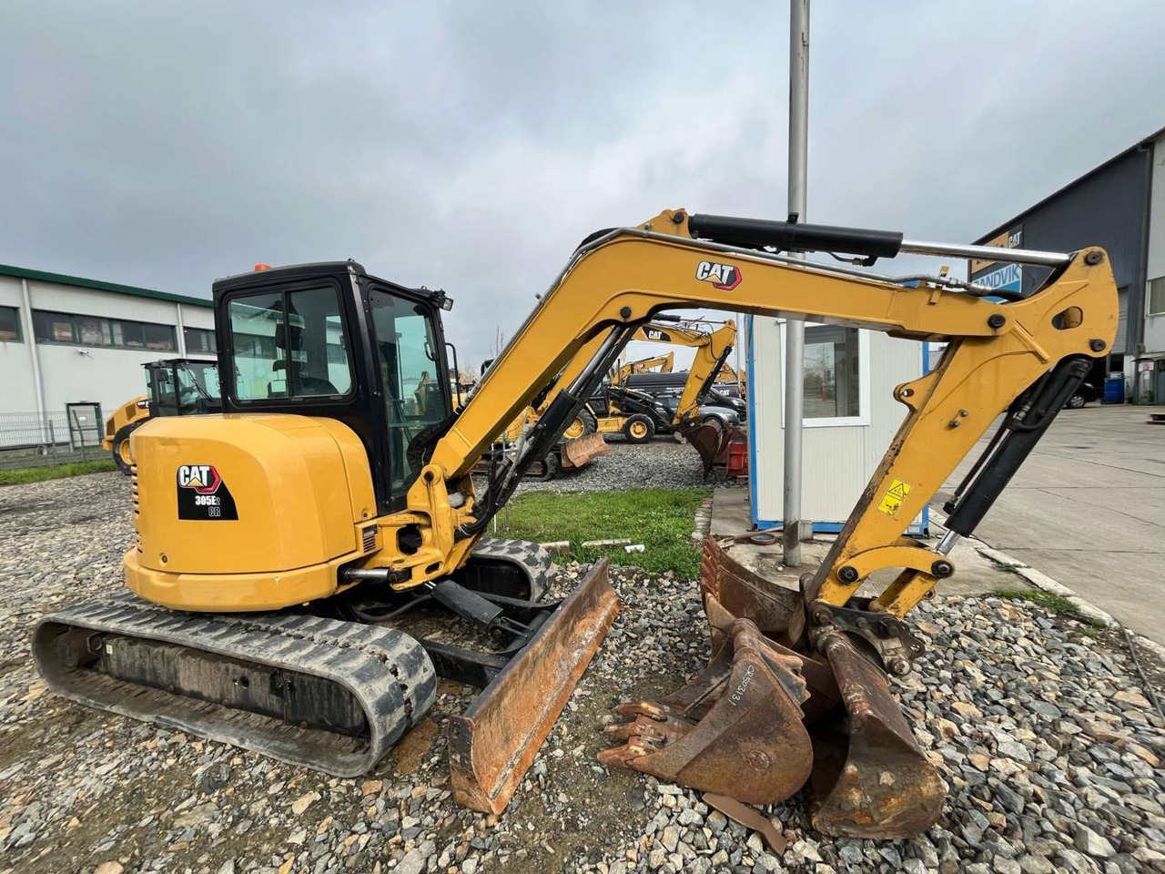 CAT 305.5E2CR - Rupsgraafmachine: afbeelding 2 CAT 305.5E2CR - Rupsgraafmachine: afbeelding 2