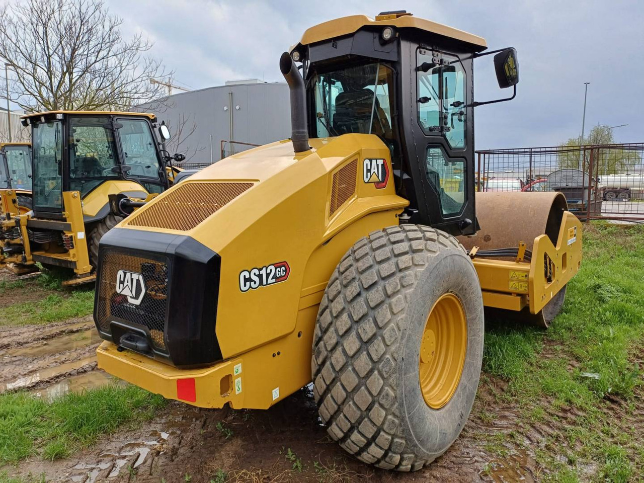 CAT CS12GC - Schapenpootwals/ Grondverdichter: afbeelding 3 CAT CS12GC - Schapenpootwals/ Grondverdichter: afbeelding 3