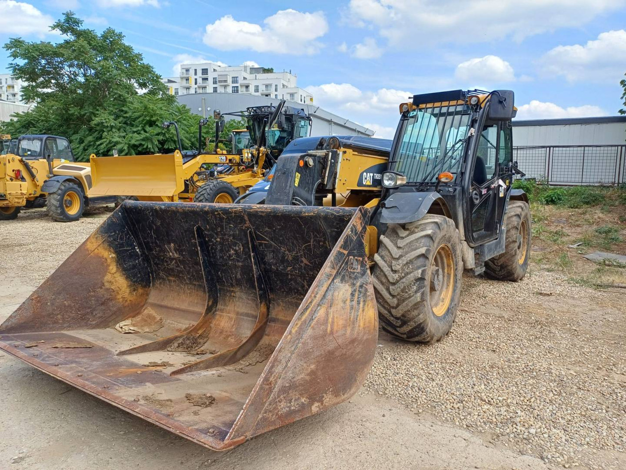 CAT TH3510D - Verreiker: afbeelding 1 CAT TH3510D - Verreiker: afbeelding 1