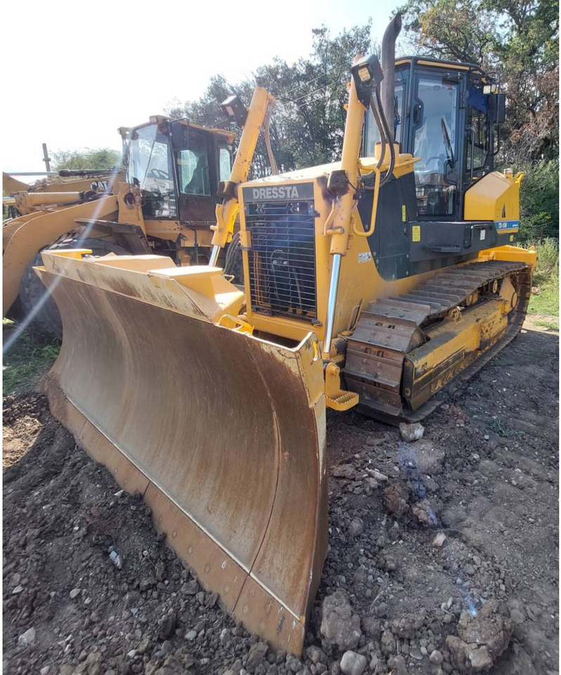 DRESSTA NORTH AMERICA TD-15M - Bulldozer: afbeelding 1 DRESSTA NORTH AMERICA TD-15M - Bulldozer: afbeelding 1