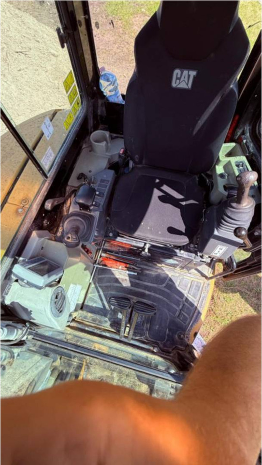 CAT 303.5ECR - Rupsgraafmachine: afbeelding 4 CAT 303.5ECR - Rupsgraafmachine: afbeelding 4