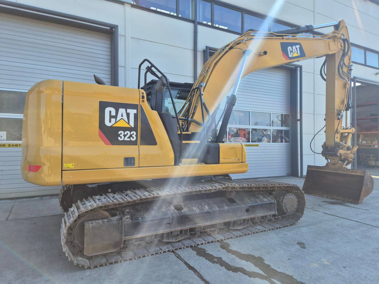 CAT 323 - Rupsgraafmachine: afbeelding 3 CAT 323 - Rupsgraafmachine: afbeelding 3