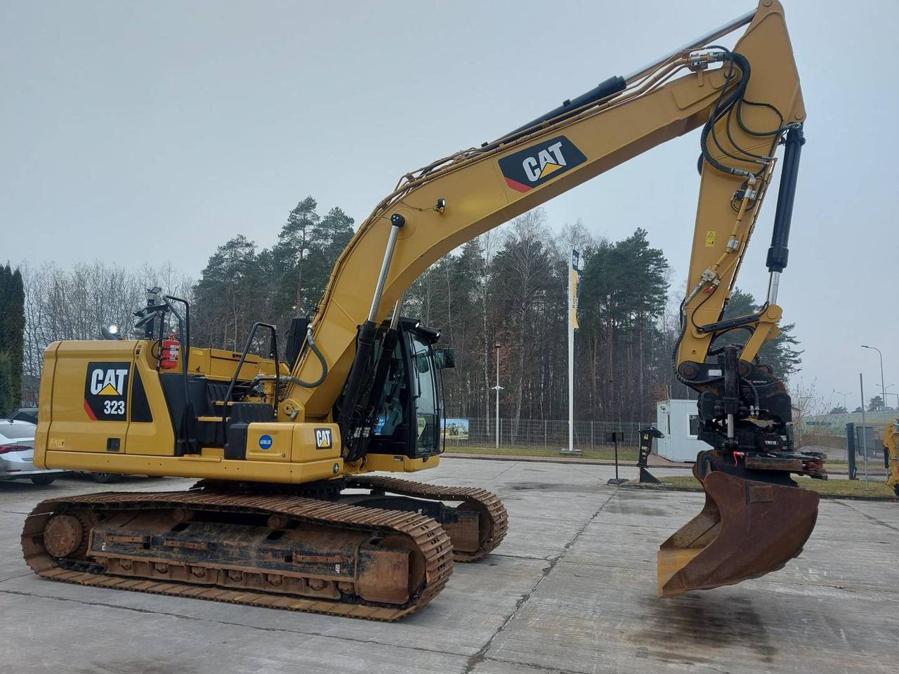CAT 323 - Rupsgraafmachine: afbeelding 2 CAT 323 - Rupsgraafmachine: afbeelding 2