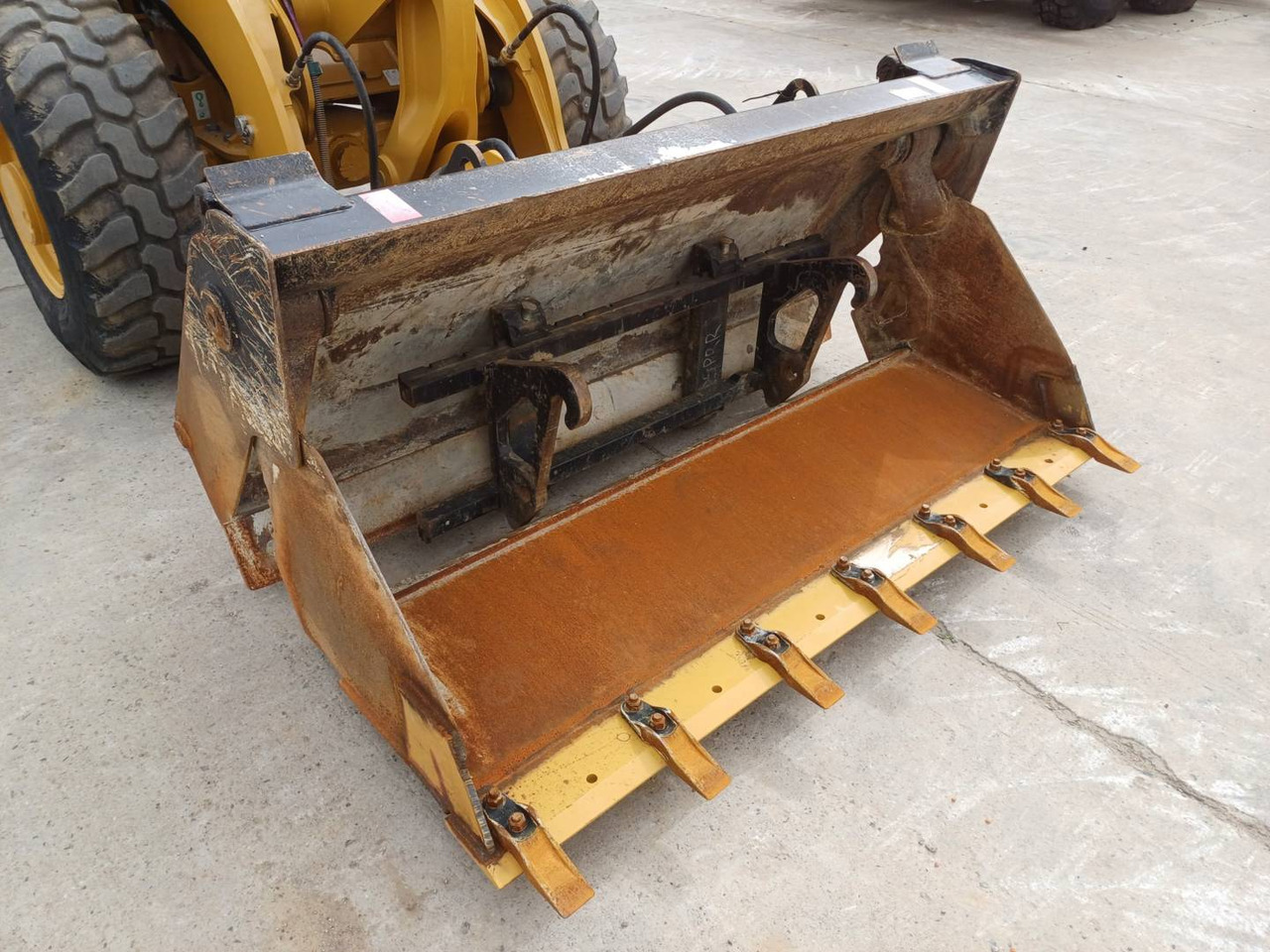 Wiellader CAT 906M: afbeelding 17