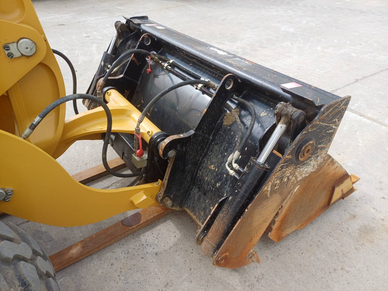 Wiellader CAT 906M: afbeelding 19