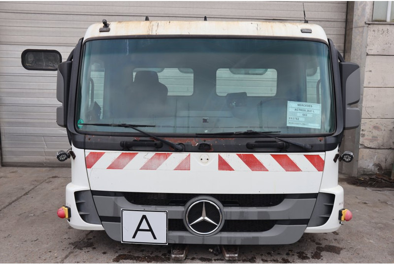 Mercedes-Benz ACTROS F07 MP3 94389915588371 - Cabine en interieur voor Vrachtwagen: afbeelding 1 Mercedes-Benz ACTROS F07 MP3 94389915588371 - Cabine en interieur voor Vrachtwagen: afbeelding 1