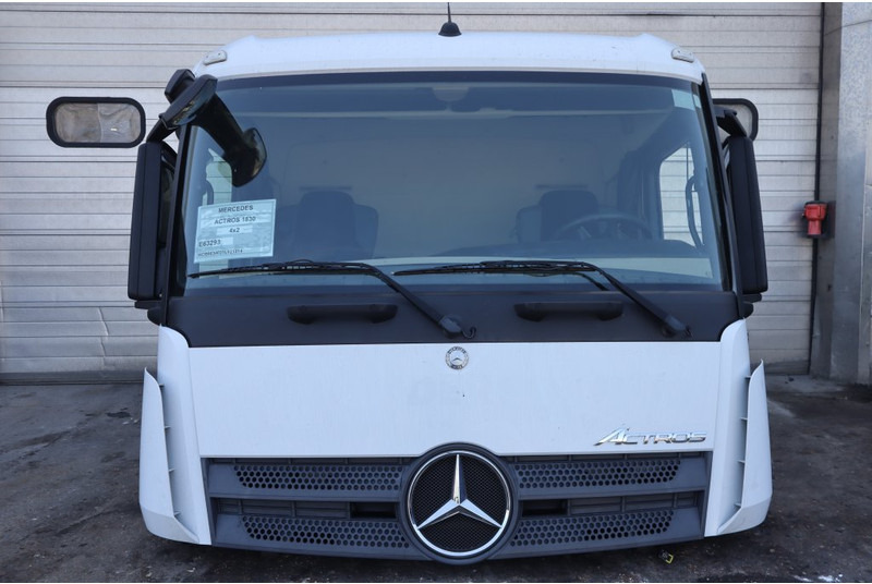 Mercedes-Benz AROCS L-CAB STREAMSPACE 2.3 96082015921314 - Cabine en interieur voor Vrachtwagen: afbeelding 1 Mercedes-Benz AROCS L-CAB STREAMSPACE 2.3 96082015921314 - Cabine en interieur voor Vrachtwagen: afbeelding 1