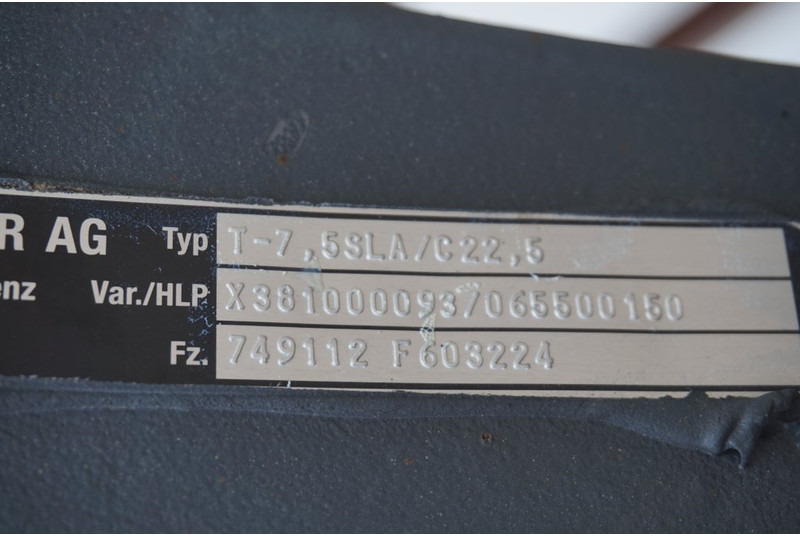Mercedes-Benz F-8A/C22.5 - Vooras voor Vrachtwagen: afbeelding 4 Mercedes-Benz F-8A/C22.5 - Vooras voor Vrachtwagen: afbeelding 4