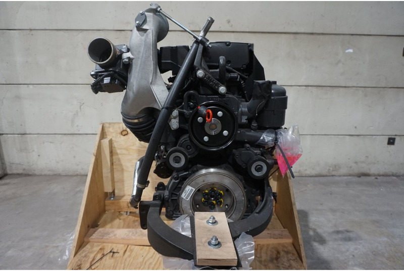 Mercedes-Benz OM924LA EURO5 NEW - Motor voor Vrachtwagen: afbeelding 2 Mercedes-Benz OM924LA EURO5 NEW - Motor voor Vrachtwagen: afbeelding 2