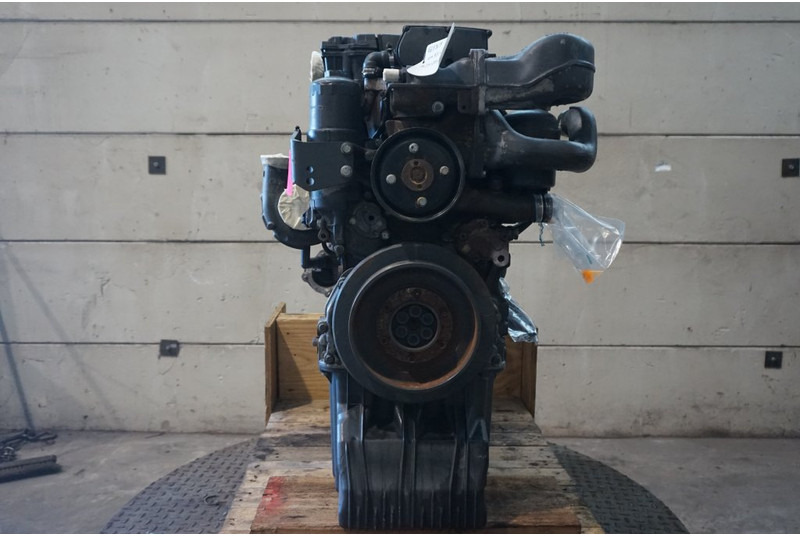 Mercedes-Benz OM926LA EURO3 330PS 92692400384688 - Motor voor Vrachtwagen: afbeelding 2 Mercedes-Benz OM926LA EURO3 330PS 92692400384688 - Motor voor Vrachtwagen: afbeelding 2