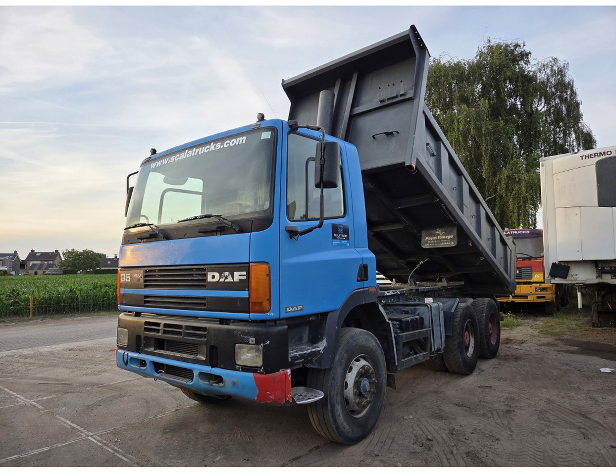 DAF 85 400 ATI 6x4 Tipper - Kipper vrachtwagen: afbeelding 1 DAF 85 400 ATI 6x4 Tipper - Kipper vrachtwagen: afbeelding 1