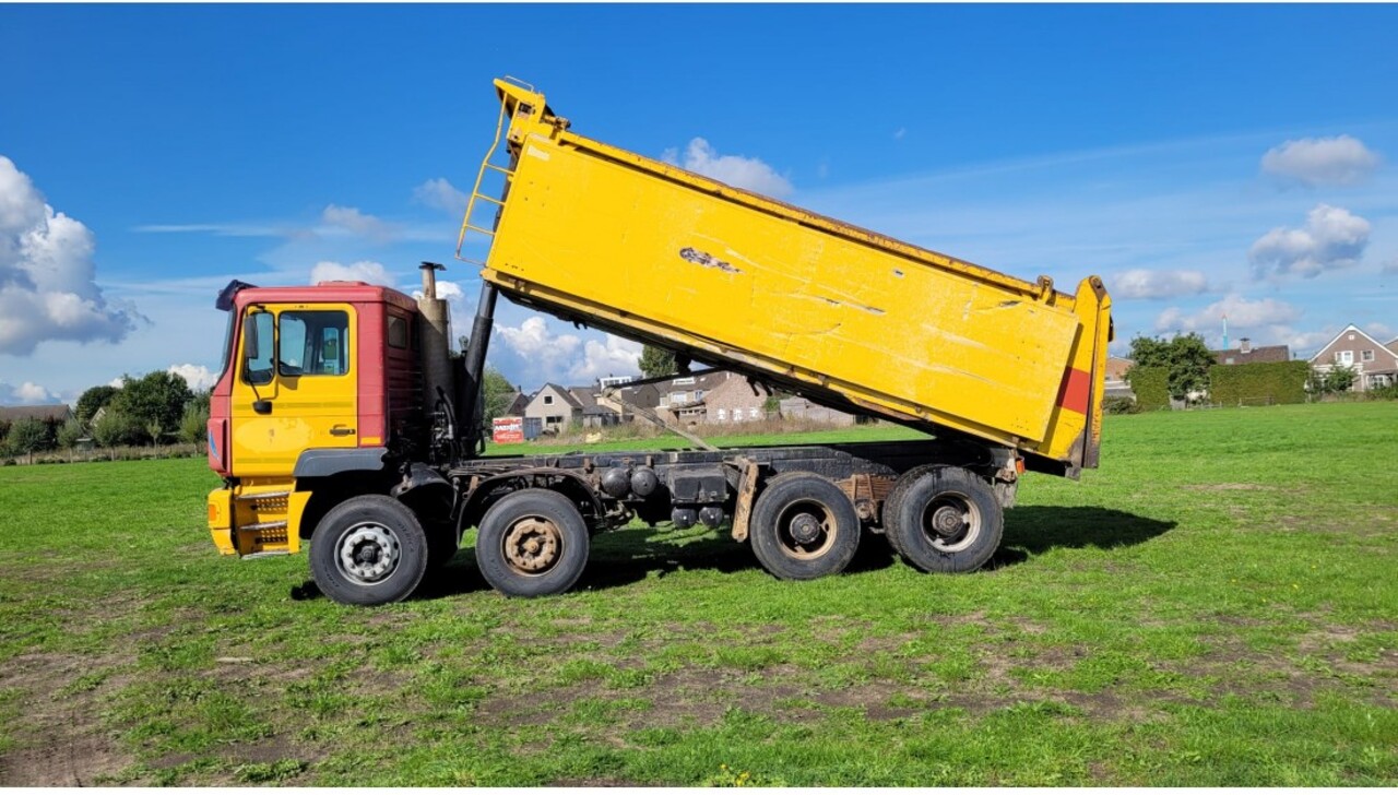 MAN 41.364 EURO 2 8X4 TIPPER SPRING/SPRING MANUAL GEARBOX - Kipper vrachtwagen: afbeelding 3 MAN 41.364 EURO 2 8X4 TIPPER SPRING/SPRING MANUAL GEARBOX - Kipper vrachtwagen: afbeelding 3