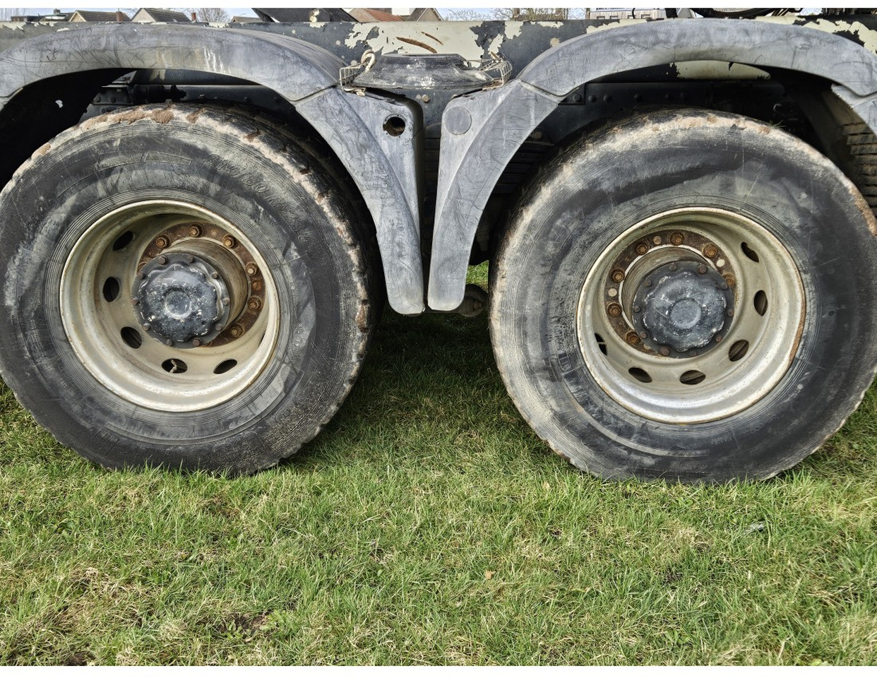 Kipper vrachtwagen MAN TGA 33.360 TIPPER 3 SIDE CRANE PALFINGER 16502 *REMOTE CONTROL: afbeelding 12 Kipper vrachtwagen MAN TGA 33.360 TIPPER 3 SIDE CRANE PALFINGER 16502 *REMOTE CONTROL: afbeelding 12