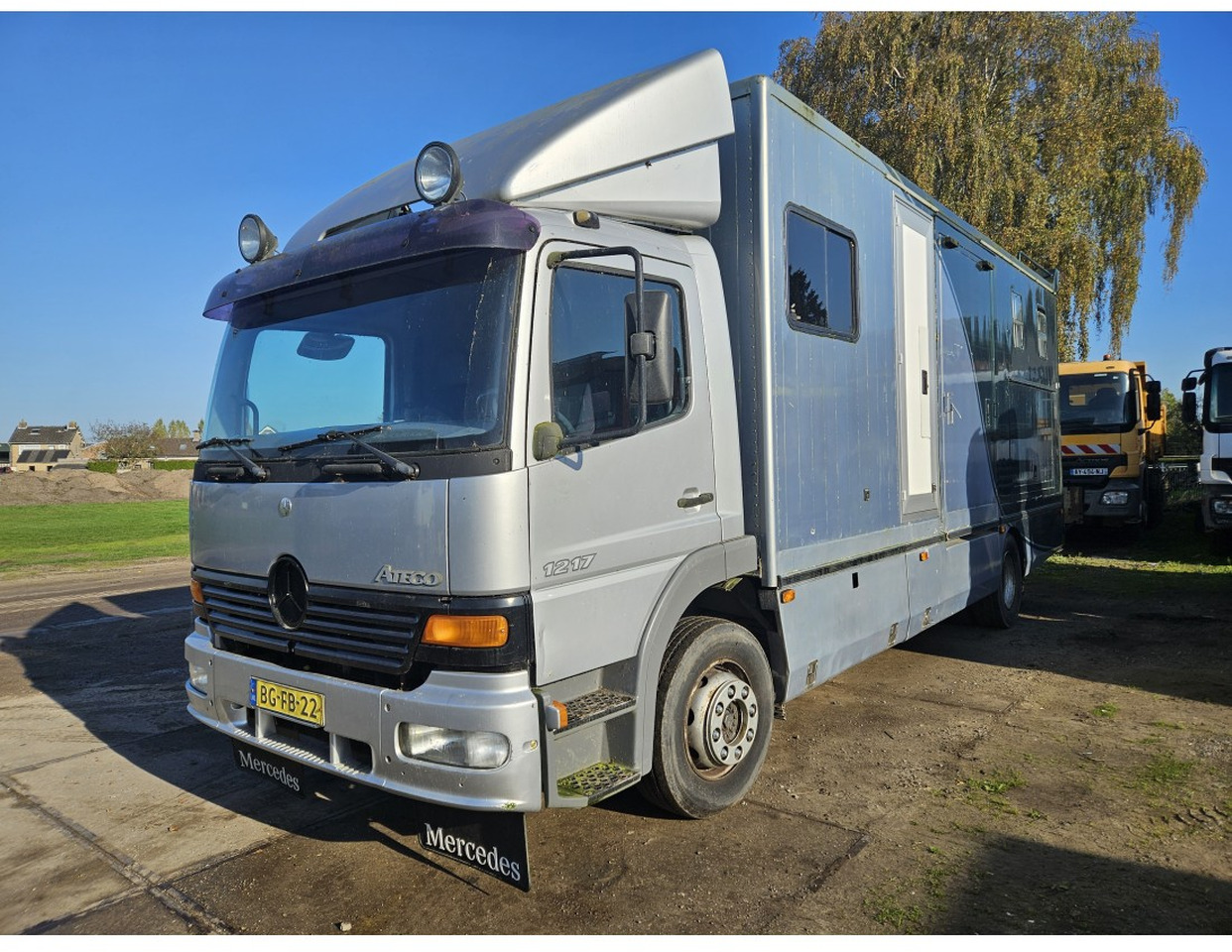 Mercedes Atego 1217 L 4x2 Horse transport Dutch Truck - Paardenvrachtwagen: afbeelding 1 Mercedes Atego 1217 L 4x2 Horse transport Dutch Truck - Paardenvrachtwagen: afbeelding 1