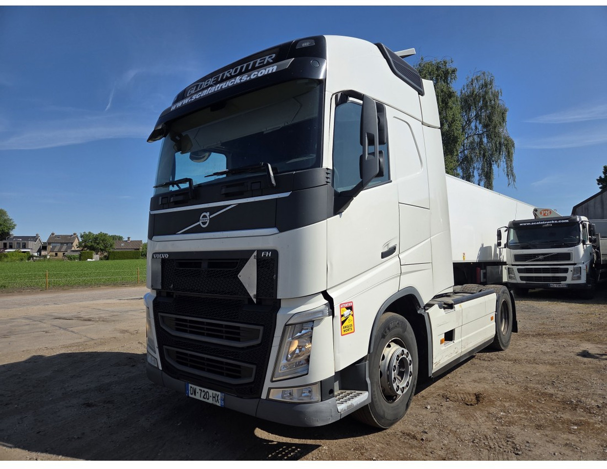 VOLVO FH 500 4X2 TRACTOR UNIT 2 TANKS VEB+ - Trekker: afbeelding 1 VOLVO FH 500 4X2 TRACTOR UNIT 2 TANKS VEB+ - Trekker: afbeelding 1