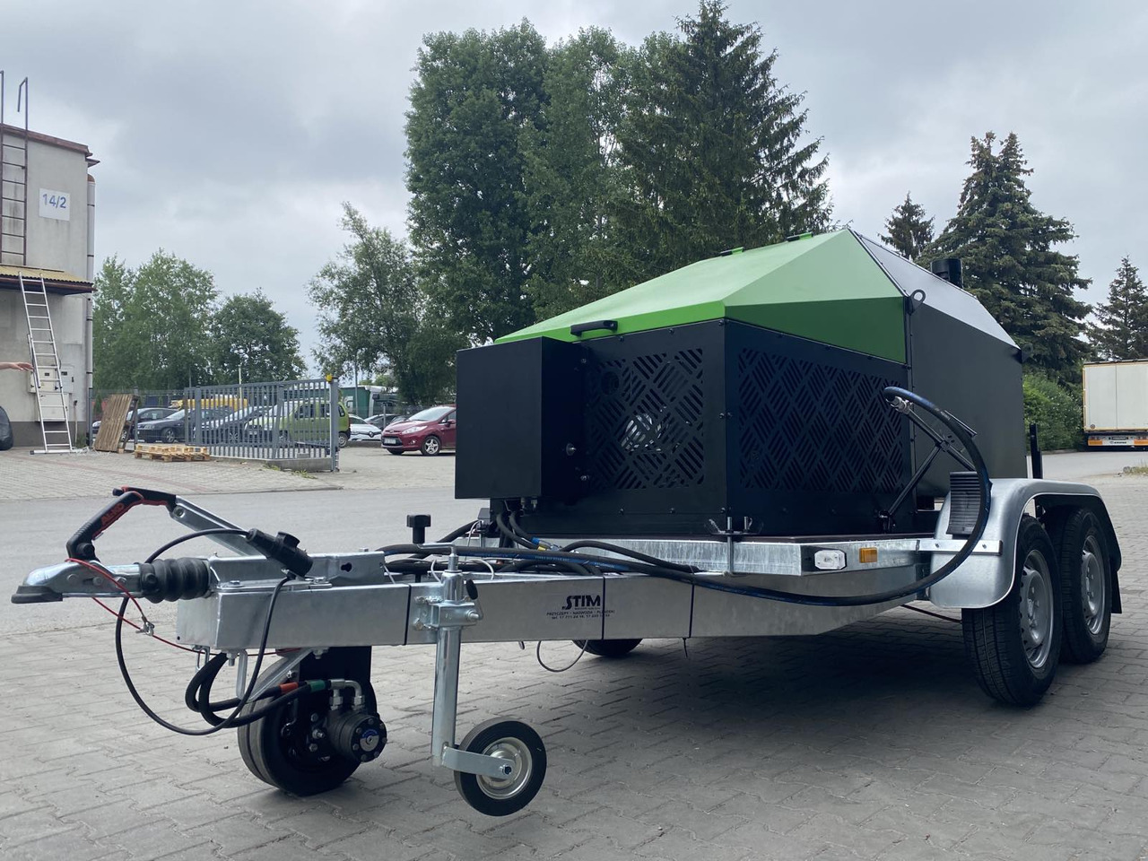 TICAB SelfPropelled Bitumen Emulsion Sprayer,1000L,Manufacturer - Bitumen sprayer: afbeelding 3 TICAB SelfPropelled Bitumen Emulsion Sprayer,1000L,Manufacturer - Bitumen sprayer: afbeelding 3