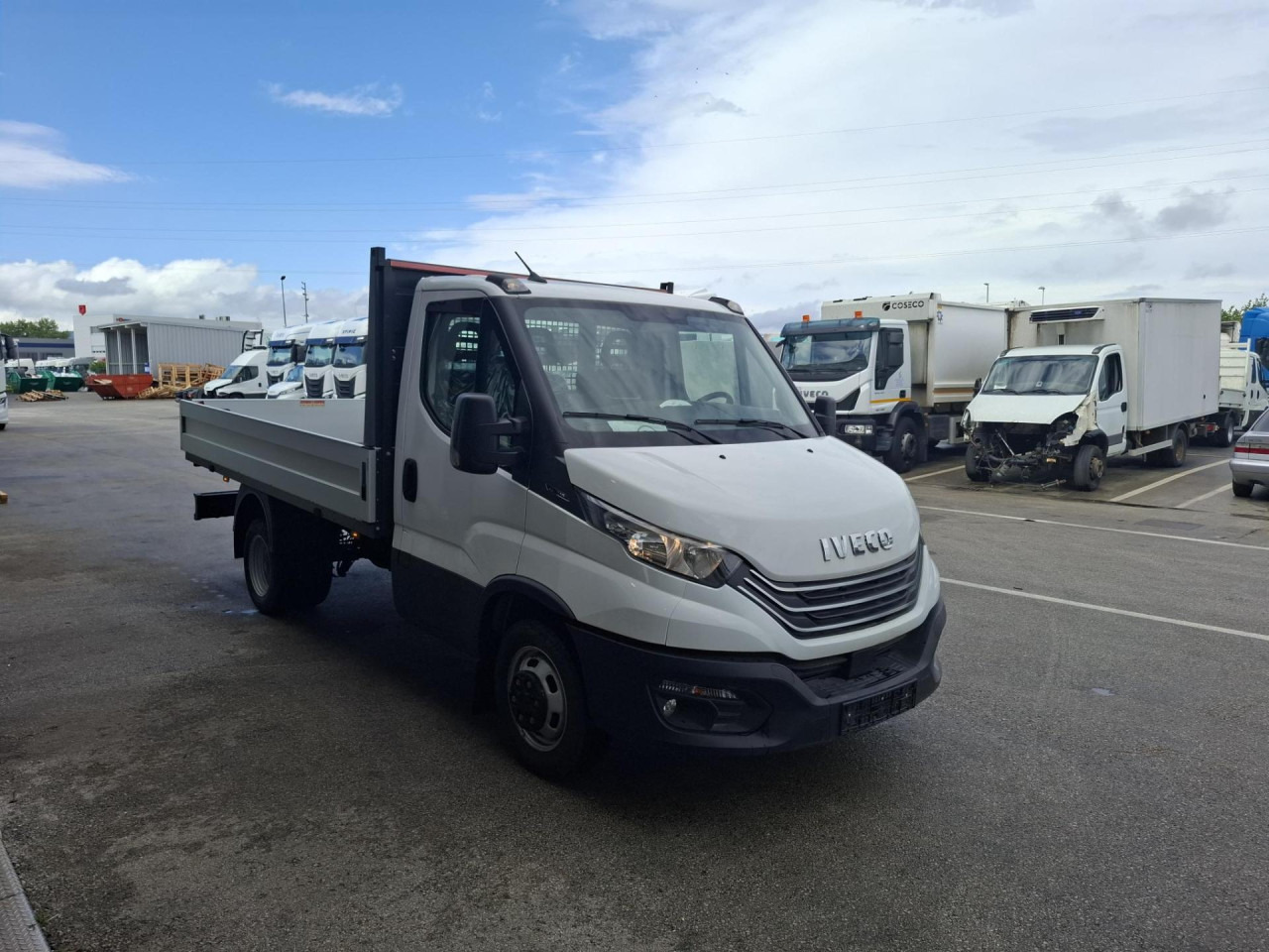 IVECO Daily 35C14 - Gesloten bestelwagen: afbeelding 2 IVECO Daily 35C14 - Gesloten bestelwagen: afbeelding 2