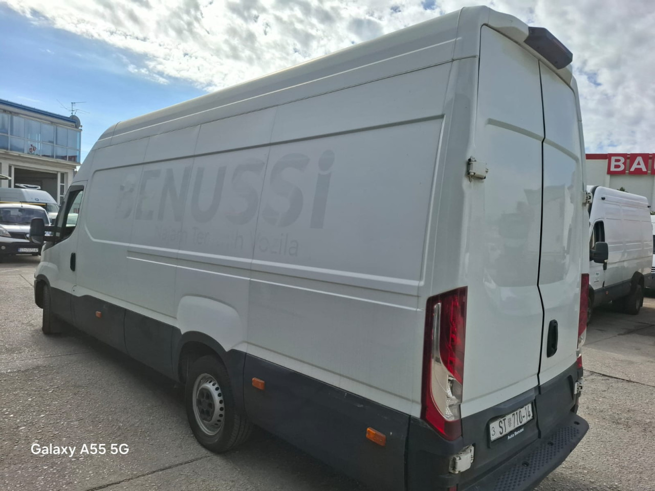 IVECO Daily 35S16V - Personenvervoer: afbeelding 3 IVECO Daily 35S16V - Personenvervoer: afbeelding 3