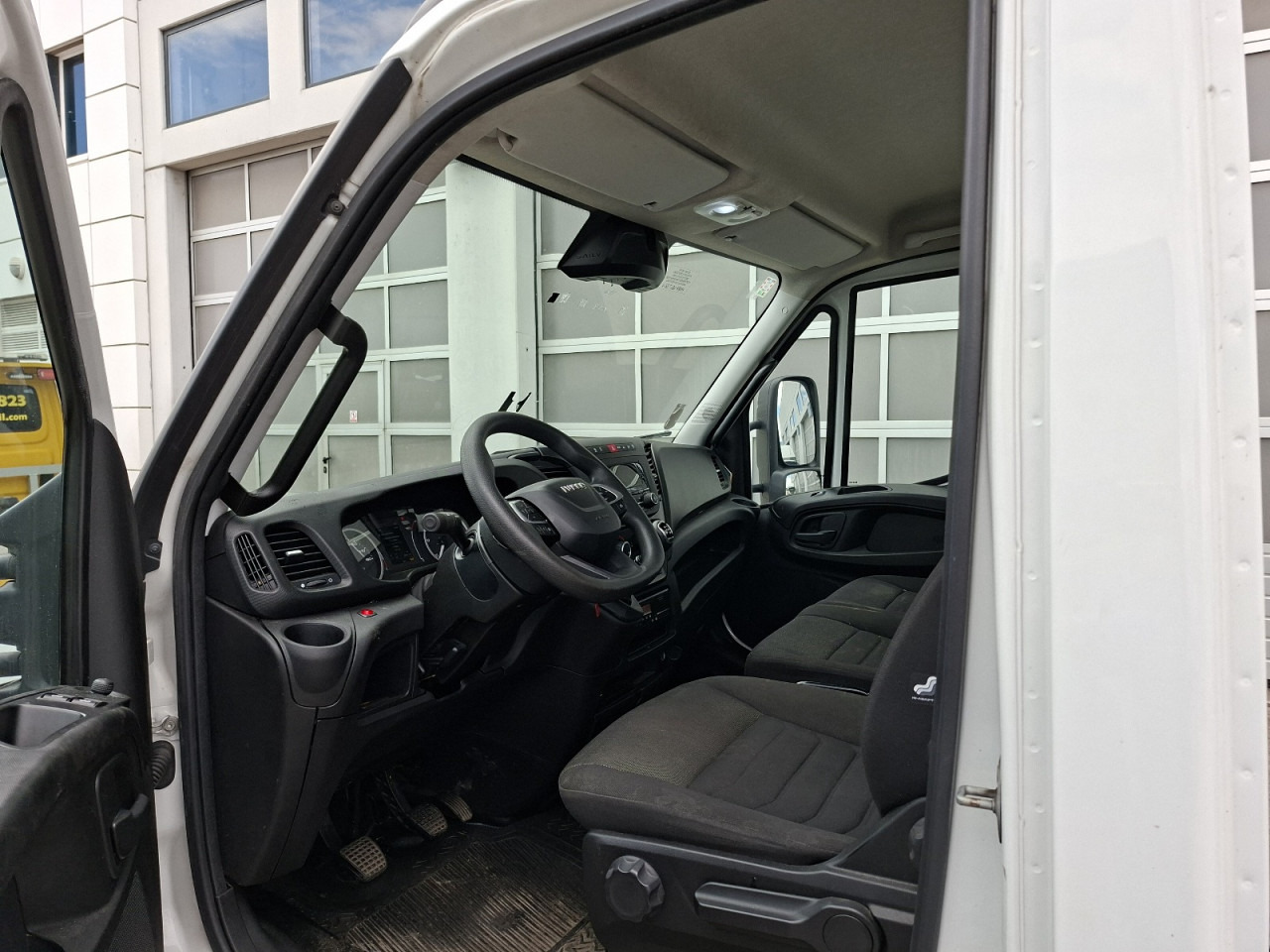 IVECO Daily 70C18H - Chassis vrachtwagen: afbeelding 5 IVECO Daily 70C18H - Chassis vrachtwagen: afbeelding 5