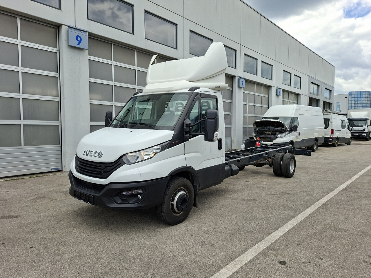 IVECO Daily 70C18H - Chassis vrachtwagen: afbeelding 1 IVECO Daily 70C18H - Chassis vrachtwagen: afbeelding 1