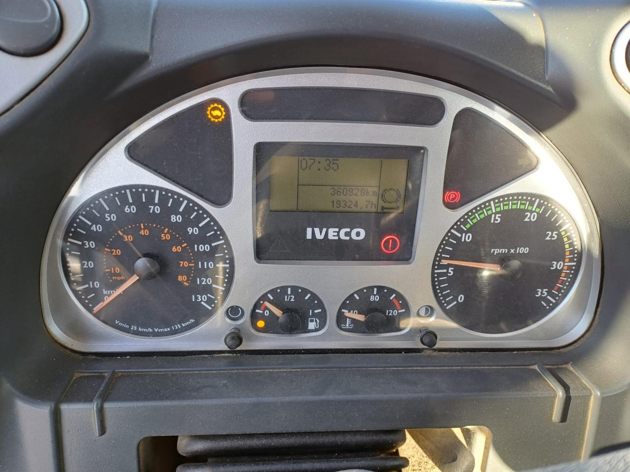 IVECO Daily Eurocargo ML180E28/P - Kipper vrachtwagen: afbeelding 5 IVECO Daily Eurocargo ML180E28/P - Kipper vrachtwagen: afbeelding 5