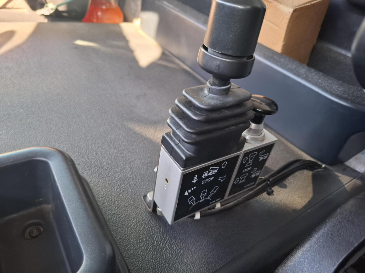 IVECO Trakker AD410T50 - Kipper vrachtwagen: afbeelding 4 IVECO Trakker AD410T50 - Kipper vrachtwagen: afbeelding 4