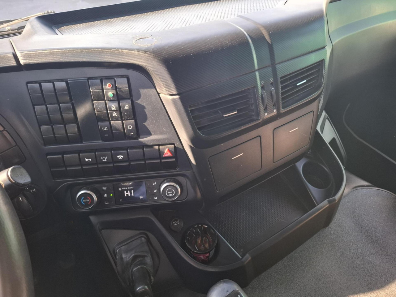 IVECO Trakker AD410T50 - Kipper vrachtwagen: afbeelding 3 IVECO Trakker AD410T50 - Kipper vrachtwagen: afbeelding 3