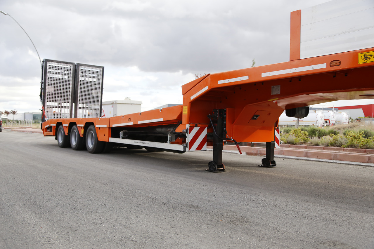 Scorpion Trailer SCORPION TRAILER 3 AXLE LOWBED SEMI TRAILER (CUSTOMIZED) - Dieplader oplegger: afbeelding 2 Scorpion Trailer SCORPION TRAILER 3 AXLE LOWBED SEMI TRAILER (CUSTOMIZED) - Dieplader oplegger: afbeelding 2
