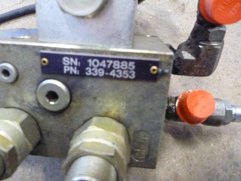 CAT 374 D Ventiler, 339-4353 - Hydraulica voor Bouwmachine: afbeelding 2 CAT 374 D Ventiler, 339-4353 - Hydraulica voor Bouwmachine: afbeelding 2