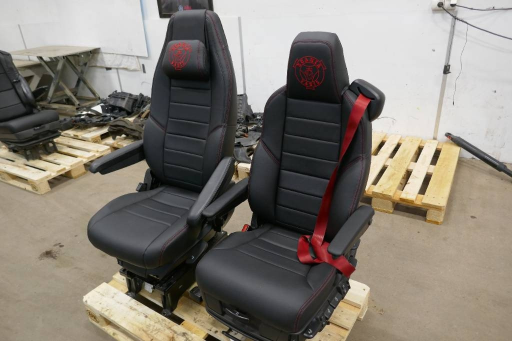 Scania R 500 CB - Cabine voor Vrachtwagen: afbeelding 1 Scania R 500 CB - Cabine voor Vrachtwagen: afbeelding 1