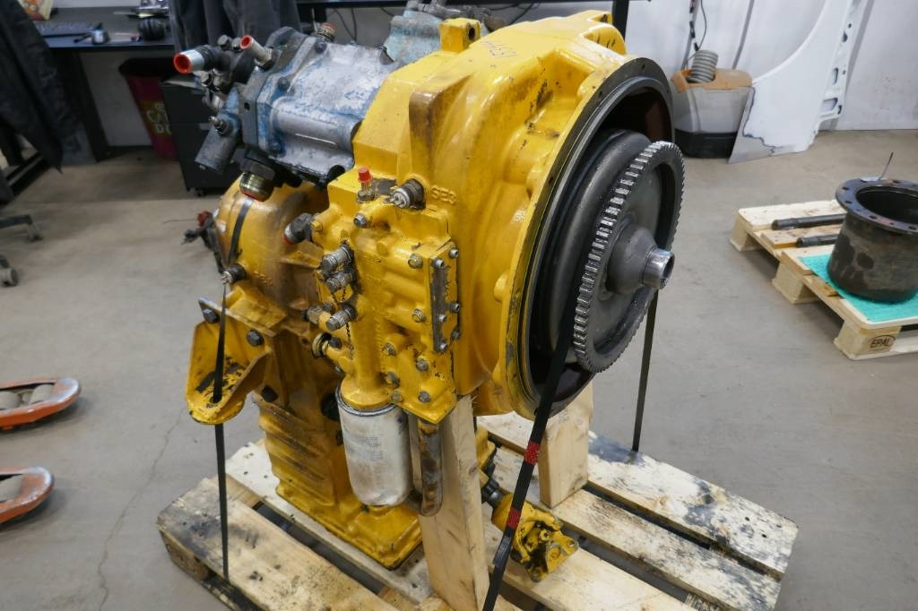 Volvo BM L 50 - Versnellingsbak voor Bouwmachine: afbeelding 3 Volvo BM L 50 - Versnellingsbak voor Bouwmachine: afbeelding 3
