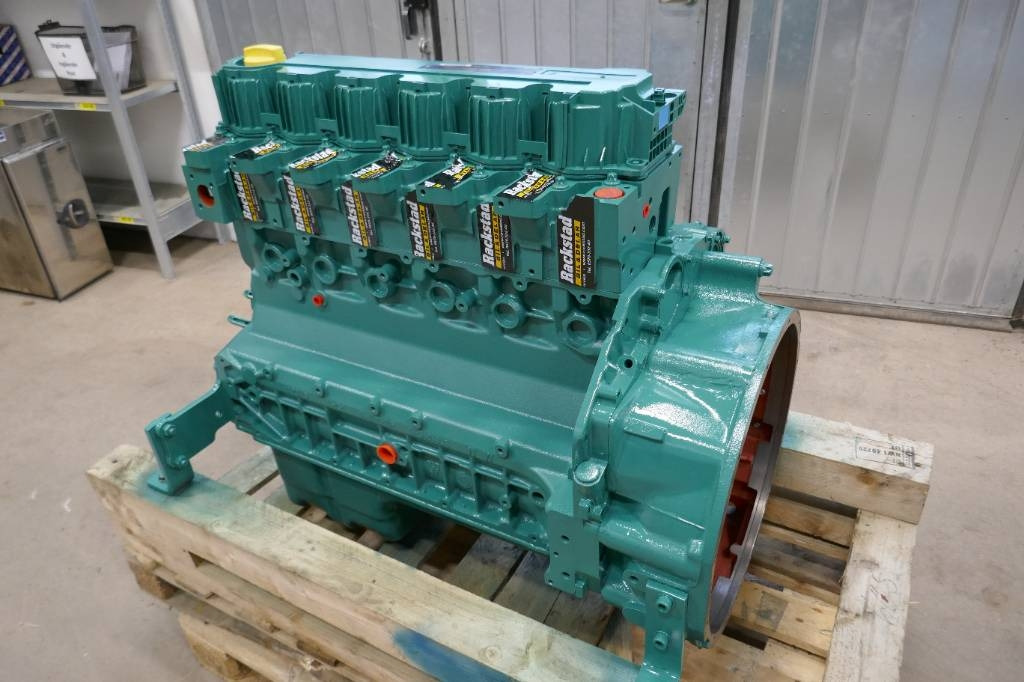 Volvo D6J - Motor voor Bouwmachine: afbeelding 1 Volvo D6J - Motor voor Bouwmachine: afbeelding 1