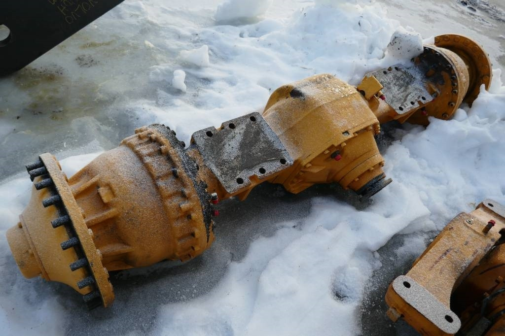 Volvo L180 HL Framaxel, voe56000 - As en onderdelen voor Bouwmachine: afbeelding 1 Volvo L180 HL Framaxel, voe56000 - As en onderdelen voor Bouwmachine: afbeelding 1
