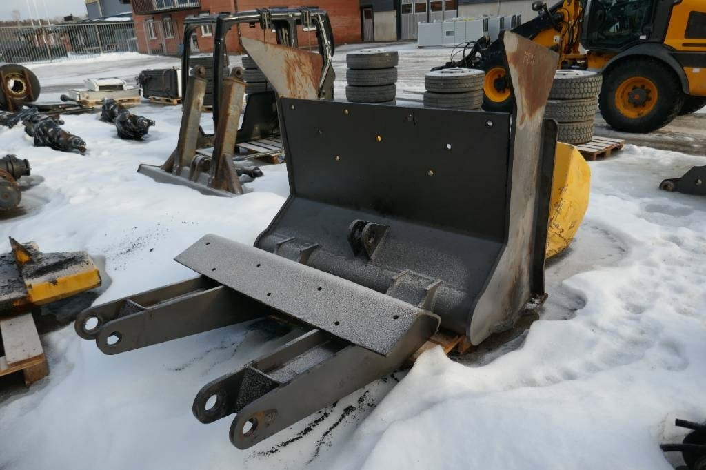 Volvo L180 HL Timmerfösare, voe11180794 - Arm voor Bouwmachine: afbeelding 1 Volvo L180 HL Timmerfösare, voe11180794 - Arm voor Bouwmachine: afbeelding 1