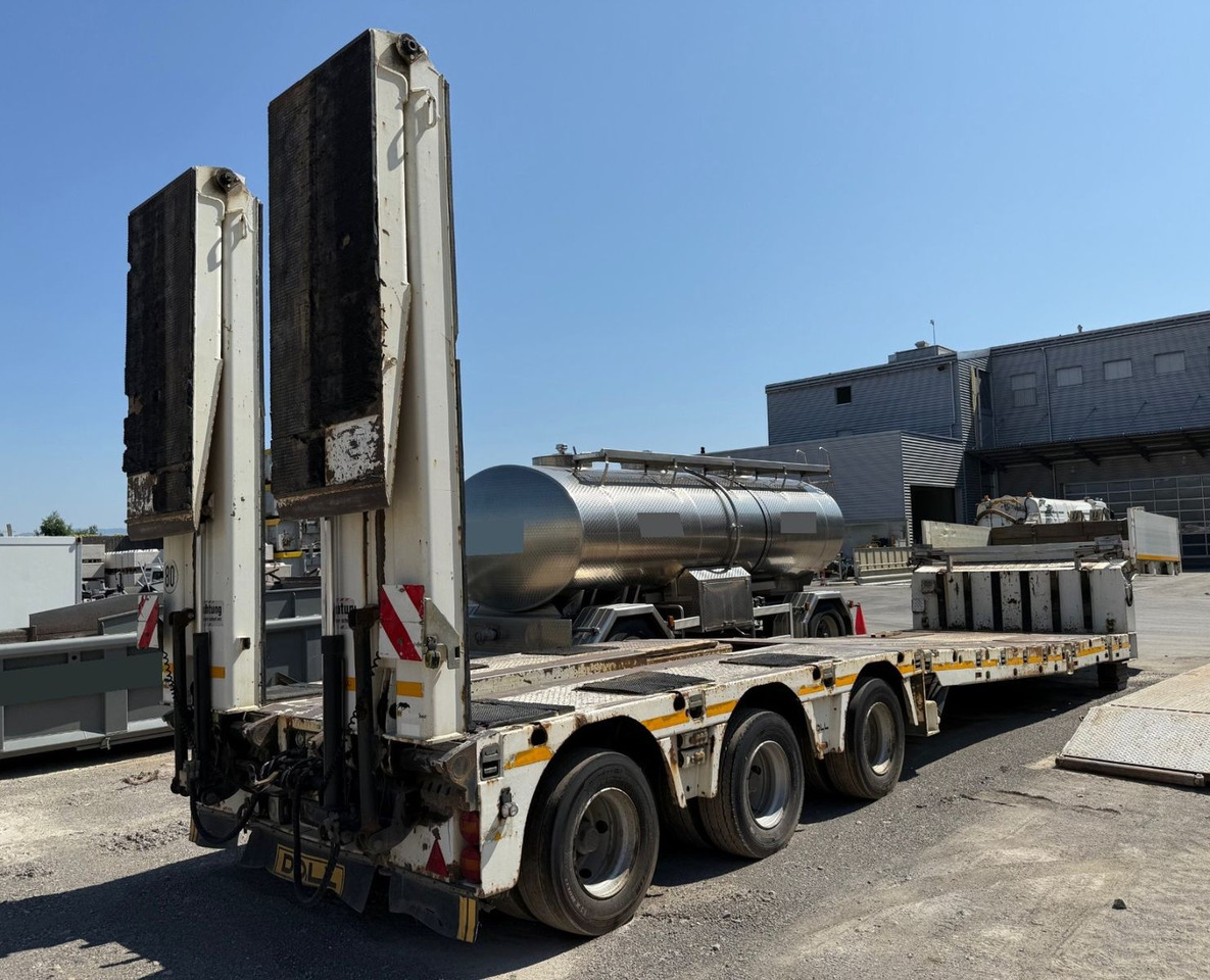 Doll Panther T3E-A, 61ton , 3.9m tele,Hyd Rampen 4.5m - Dieplader oplegger: afbeelding 1 Doll Panther T3E-A, 61ton , 3.9m tele,Hyd Rampen 4.5m - Dieplader oplegger: afbeelding 1