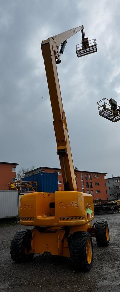 Genie Z-80/60, 24.4meter height - Vrachtwagen hoogwerker: afbeelding 1 Genie Z-80/60, 24.4meter height - Vrachtwagen hoogwerker: afbeelding 1