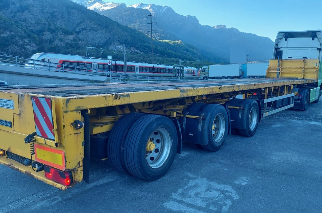 Goldhofer SPZ DL 3-36/80A, 56ton Goldhofer SPZ DL 3-36/80A, 56ton, 3m teleskop - Dieplader oplegger: afbeelding 2 Goldhofer SPZ DL 3-36/80A, 56ton Goldhofer SPZ DL 3-36/80A, 56ton, 3m teleskop - Dieplader oplegger: afbeelding 2