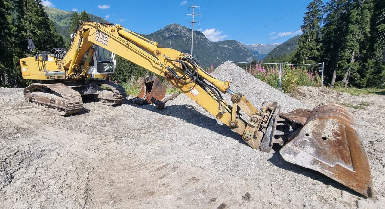 Liebherr R902 STD Litronic, 12995hours, 3 buckets - Rupsgraafmachine: afbeelding 1 Liebherr R902 STD Litronic, 12995hours, 3 buckets - Rupsgraafmachine: afbeelding 1