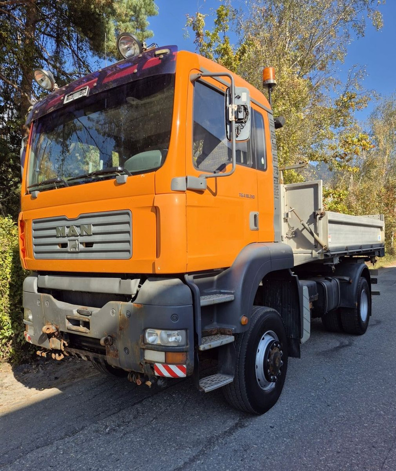 MAN 18.313 FAK 4x4, E3, ohne Kran - Kipper vrachtwagen: afbeelding 1 MAN 18.313 FAK 4x4, E3, ohne Kran - Kipper vrachtwagen: afbeelding 1