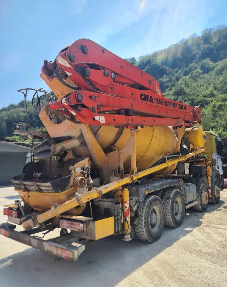 Mercedes-Benz Actros 4141B 8x4, MP2, CIFA 28m Magnum - Betonpomp: afbeelding 2 Mercedes-Benz Actros 4141B 8x4, MP2, CIFA 28m Magnum - Betonpomp: afbeelding 2