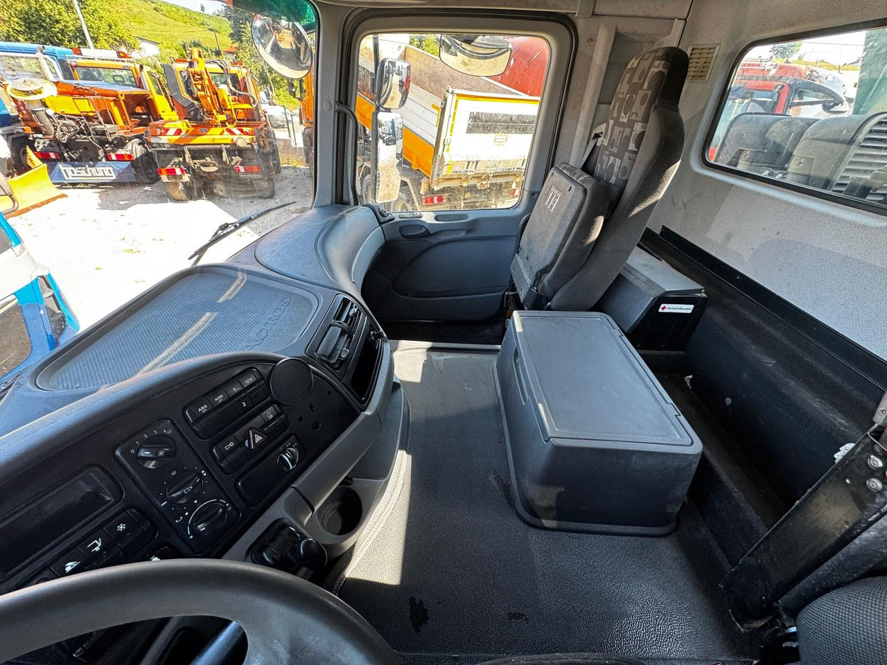 Kipper vrachtwagen Mercedes-Benz Actros 4446 10x4, E5, MP2, EPS, Retarder: afbeelding 17